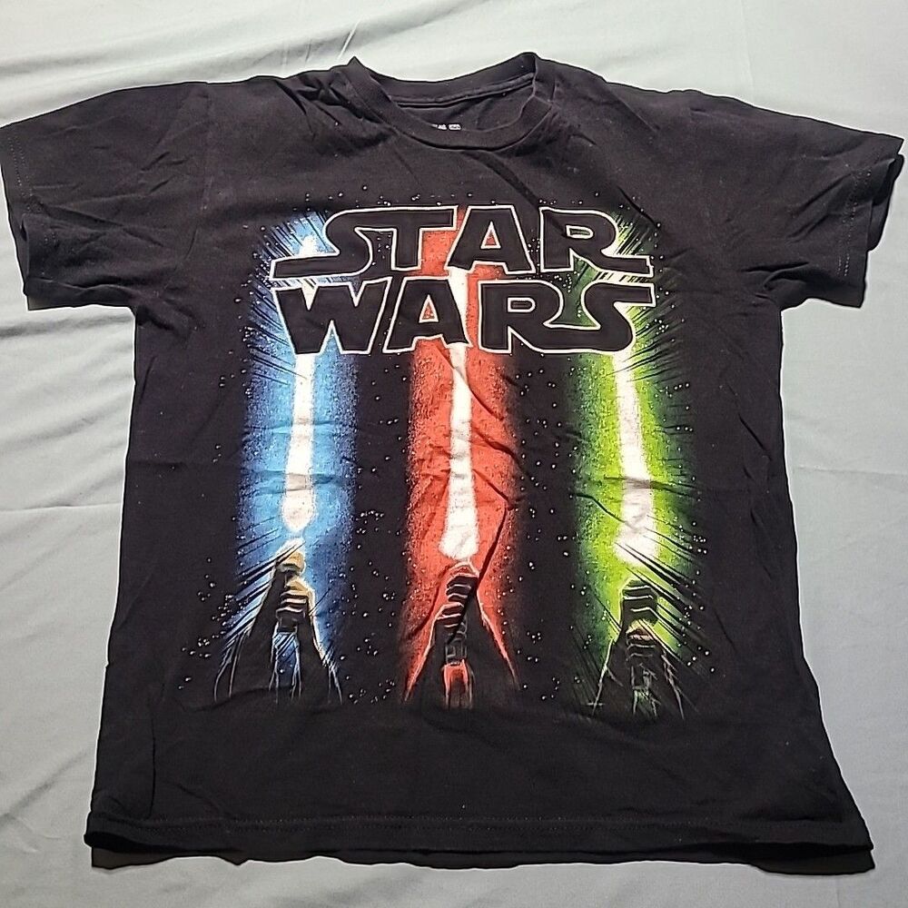 Star Wars Light Saber Rise Graphic T Shirt Youth Size Medium